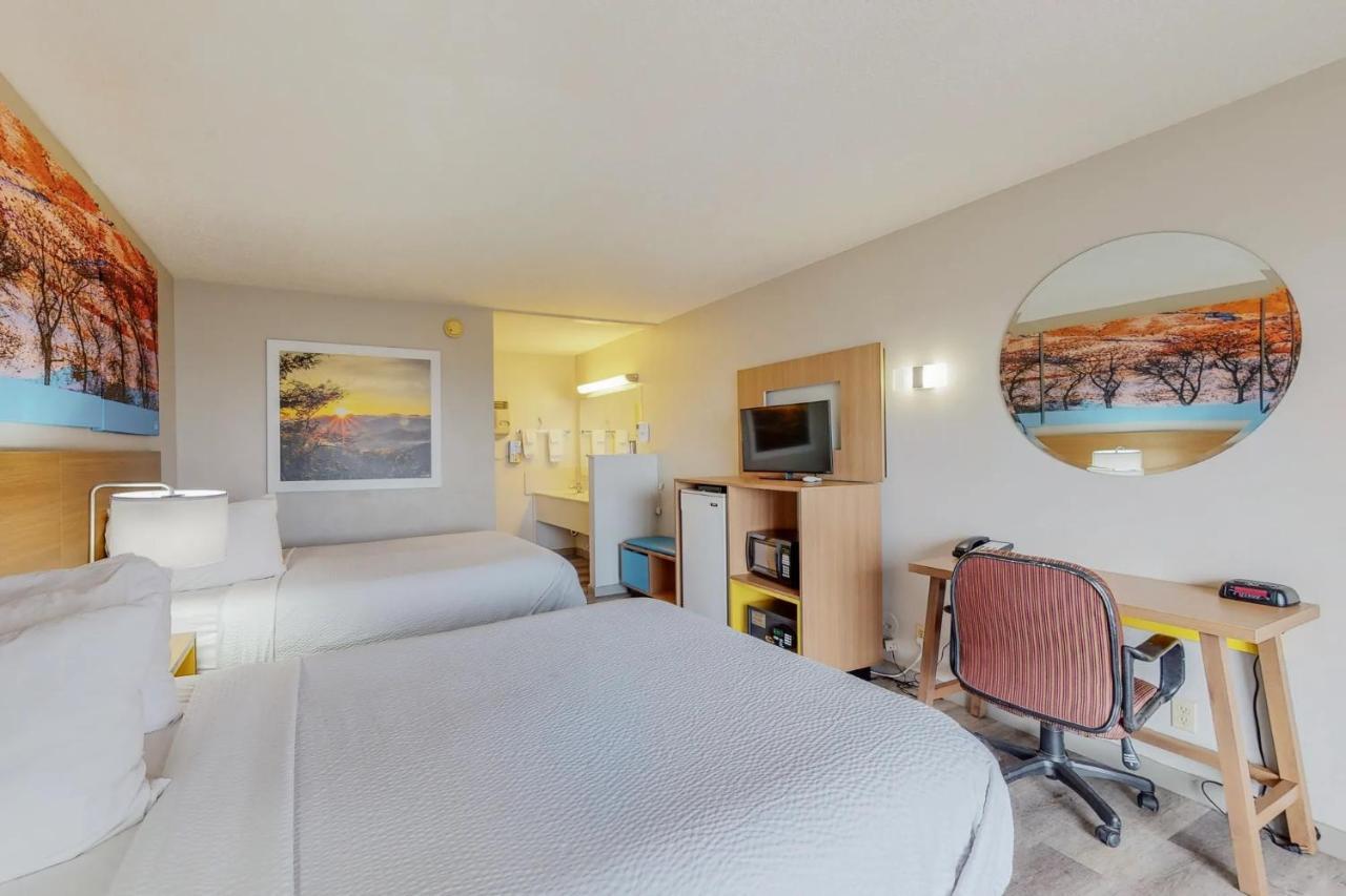 Days Inn By Wyndham Socorro Ngoại thất bức ảnh