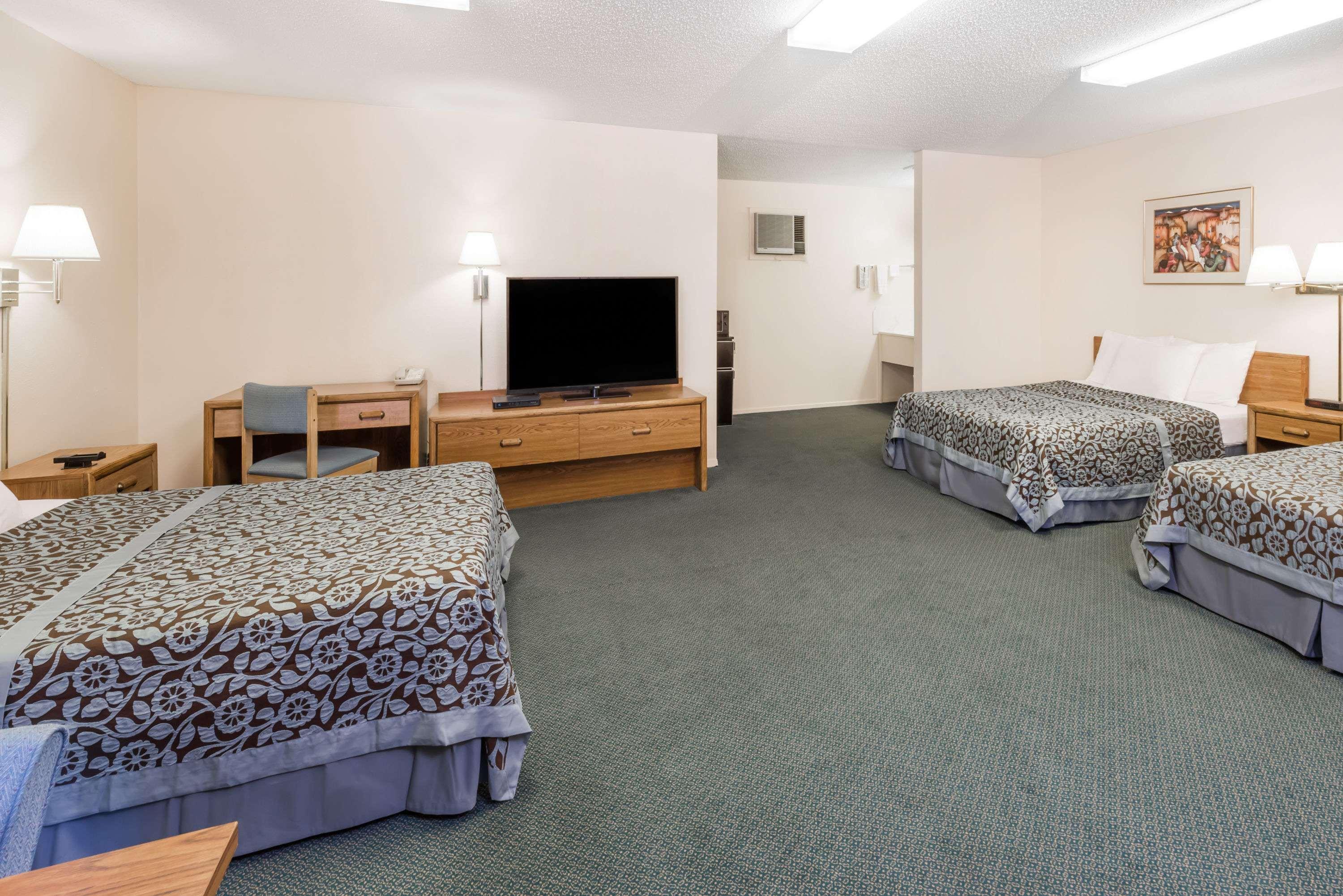 Days Inn By Wyndham Socorro Ngoại thất bức ảnh