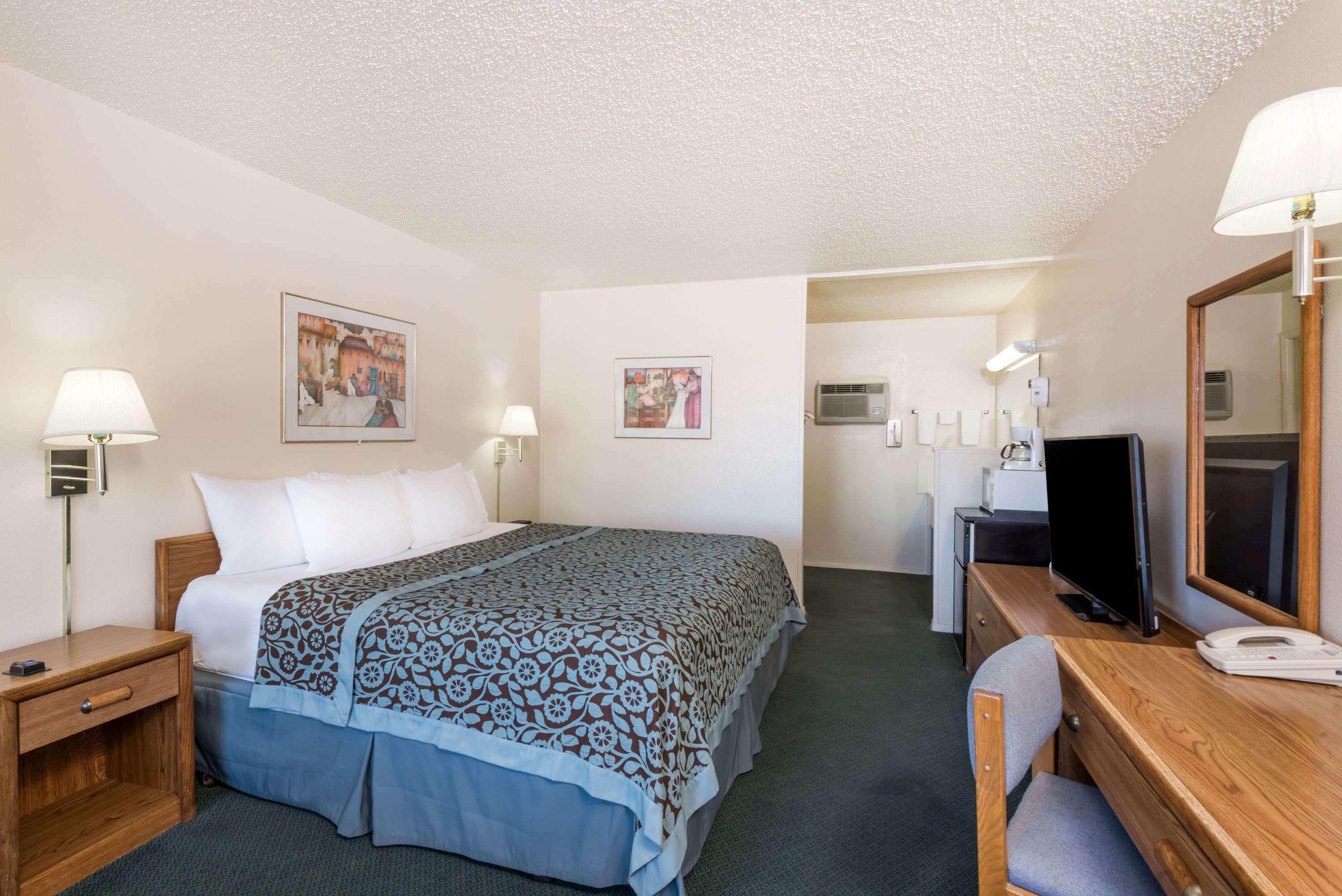 Days Inn By Wyndham Socorro Ngoại thất bức ảnh