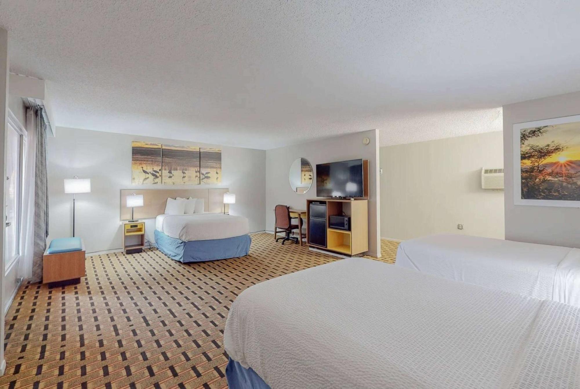 Days Inn By Wyndham Socorro Ngoại thất bức ảnh
